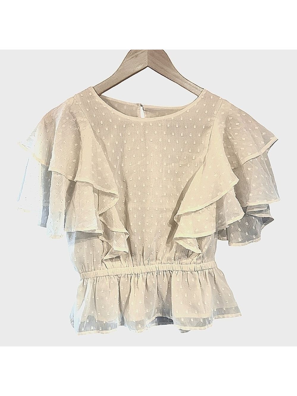Express cream ruffle blouse S
